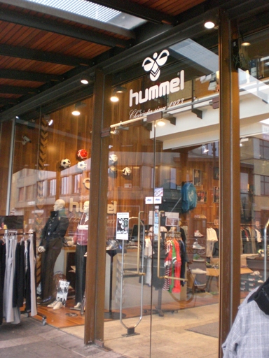 09hummel_2.JPG